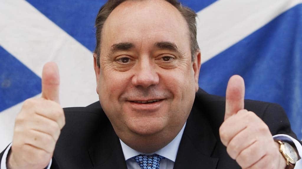 I de sobte, Escòcia en el centre del debat!