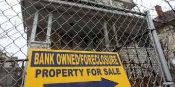 Neocons, hipoteques i ensorrament bancari