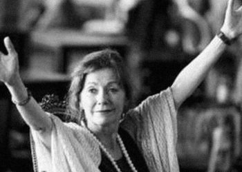 Crítica teatral «Un dia, Mirall trencat»