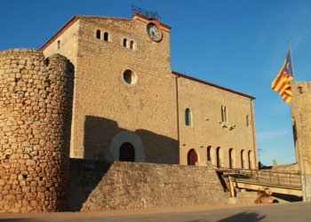 Bellcaire d’Empordà i el castell dels comtes d’Empúries