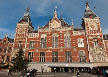 El cas increïble de l’Estació d’Amsterdam