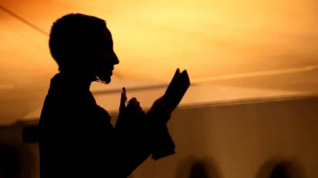 Lectura de poemes d’arreu del món