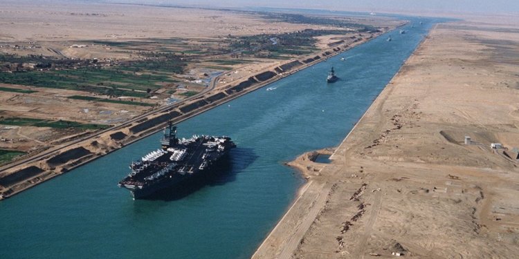 L’ampliació del canal de Suez