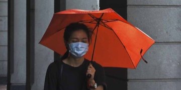 Democràcia o autoritarisme